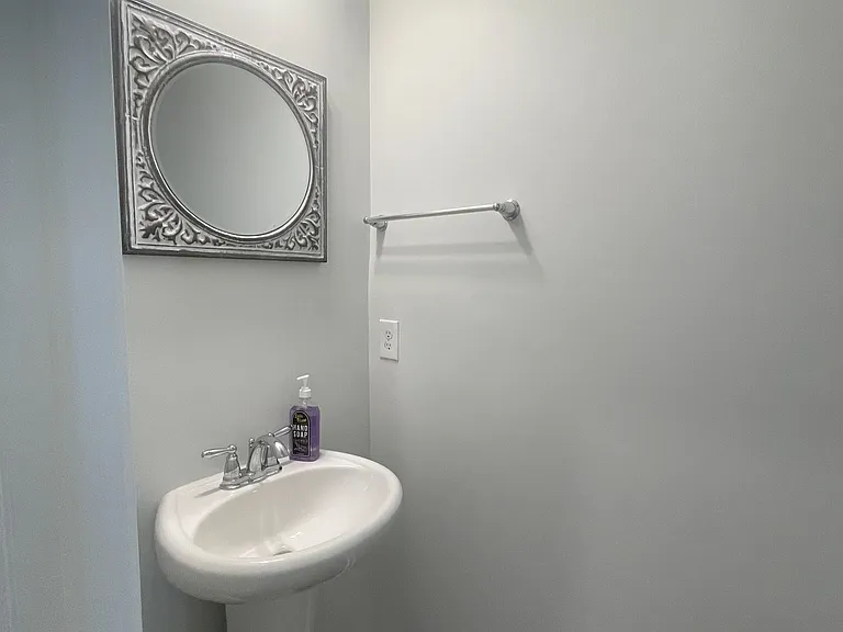 438 Pacific Commons Dr — Photo 5