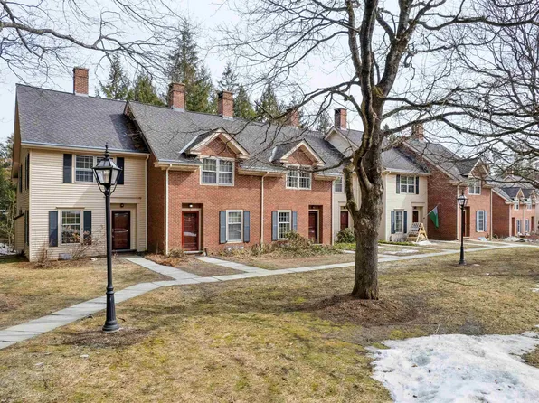 57 Townhouse Way #9, Woodstock, VT 05091