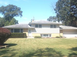 4N210 Hawthorne Ave, Bensenville, IL 60106