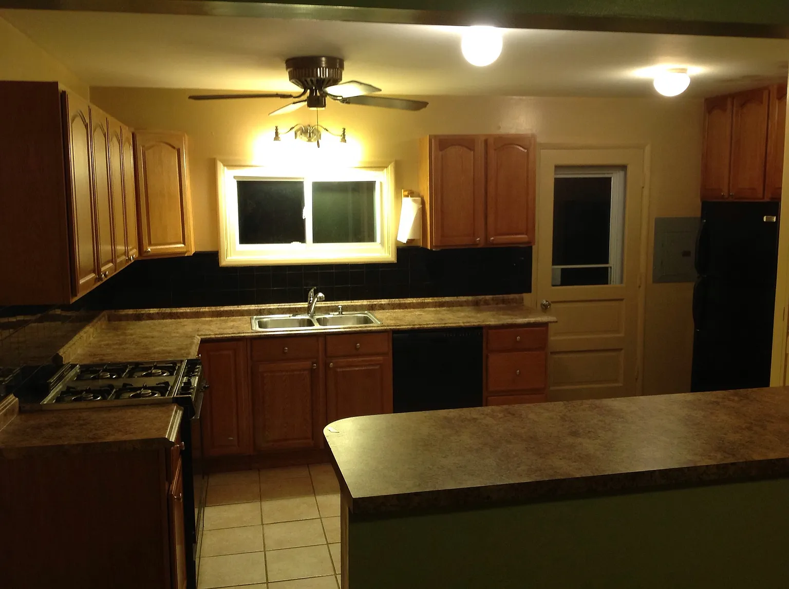1185 Elderwood Ave photo 1