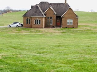 198 River Dr, Blaine, TN 37709