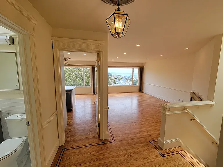 409 Bella Vista Way — Photo 16