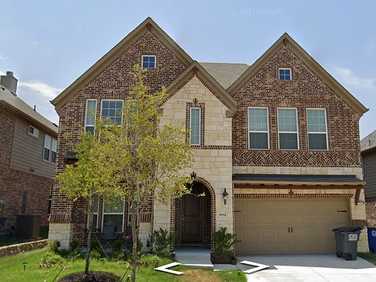 2512 Fountain Gate Dr — Photo 1