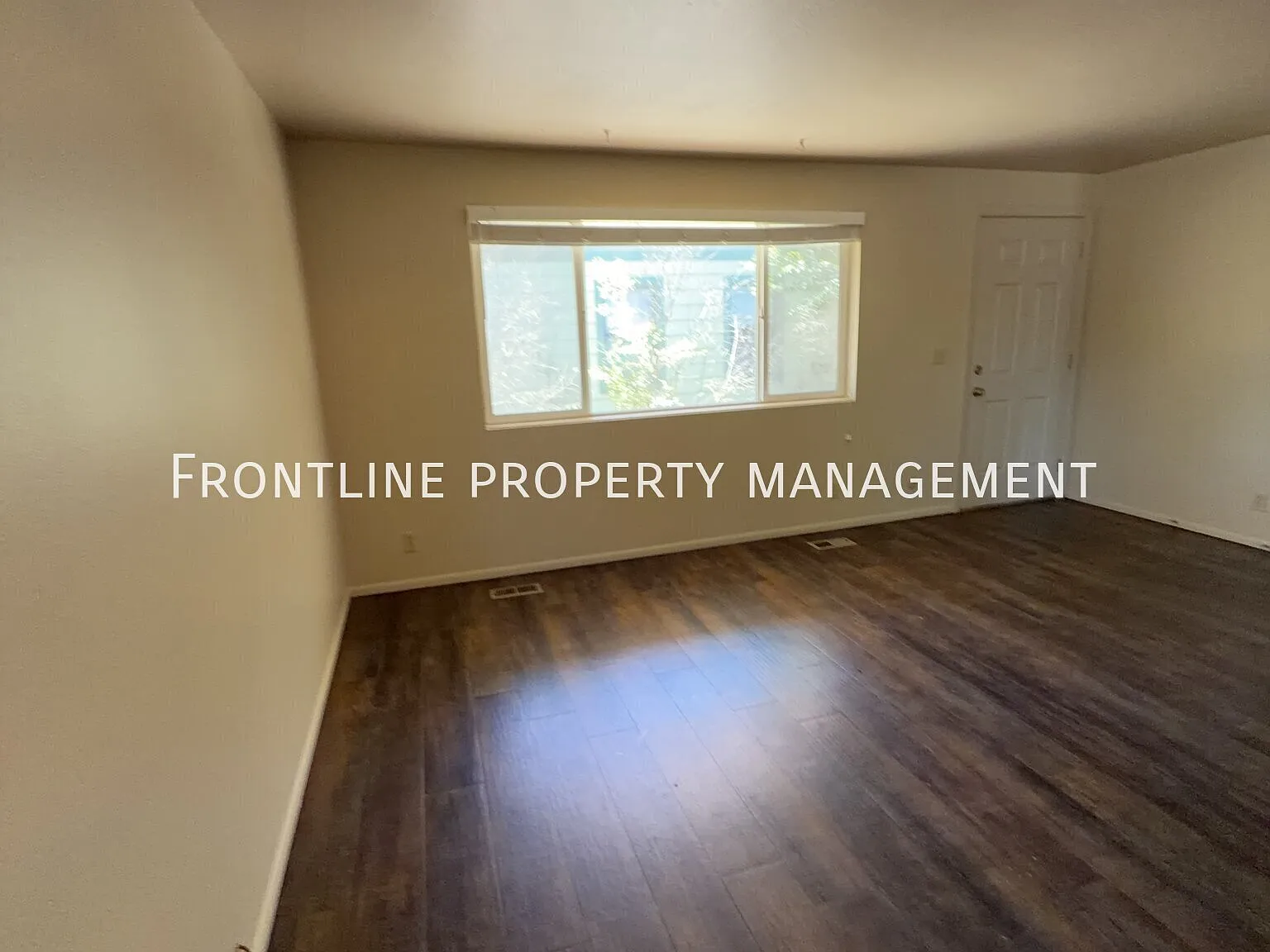 Nice Duplex walking distance to Boise State — Photo 2