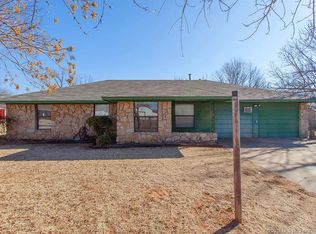 1603 S Ledbetter Dr W, Sand Springs, OK 74063