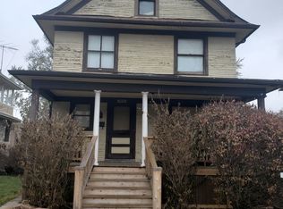 7033 34th St, Berwyn, IL 60402