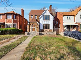 18961 Pennington Dr, Detroit, MI 48221