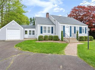 356 Elm St, Monroe, CT 06468