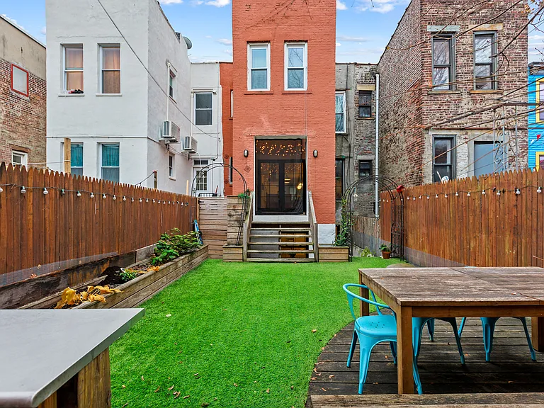 239 Starr St #1A — Photo 35