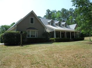 1089 Smokey Rd, Lagrange, GA 30241