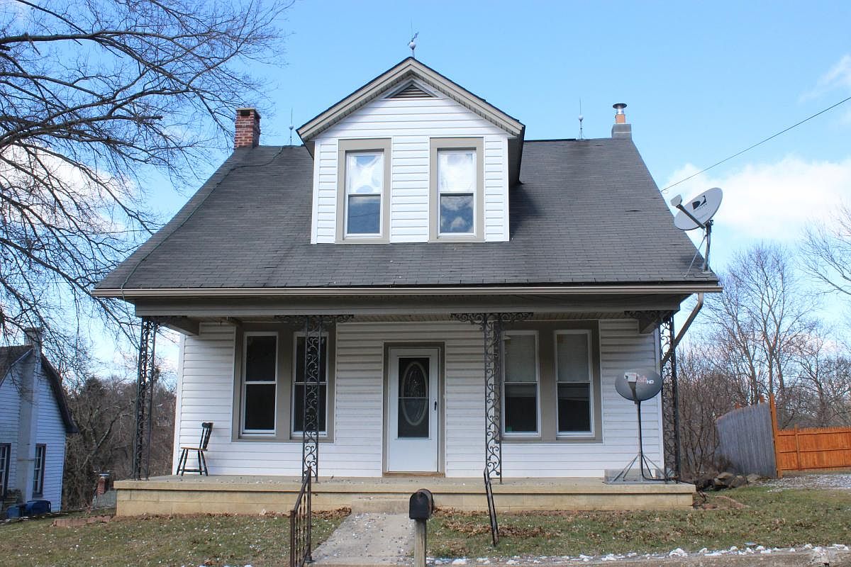128 E Main St, Felton, PA 17322 Zillow