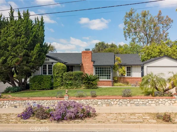 2429 Ganesha Ave, Altadena, CA 91001