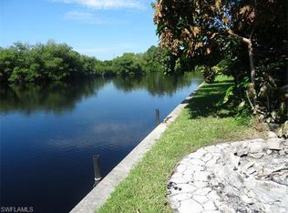 1289 Thompson St, North Fort Myers, FL 33903