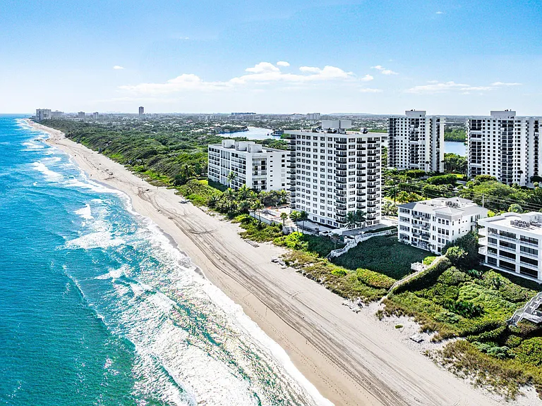 2066 N Ocean Blvd #9NE — Photo 45