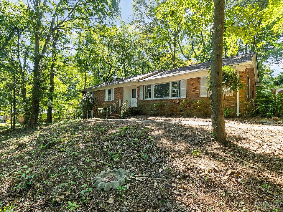 1st image of 7515 Shady Ln