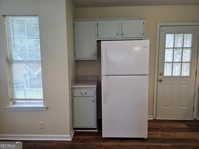1213 Exley Dr — Photo 8