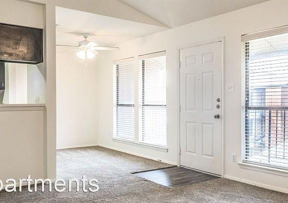 5th image of 8615 Rockwood Ln #106