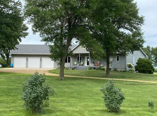 3301 300th Ave, Janesville, MN 56048