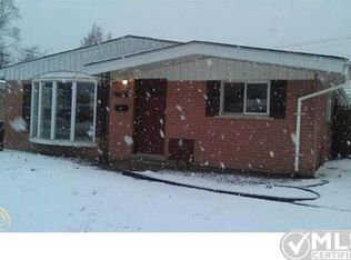 31712 Filmore St, Wayne, MI 48184