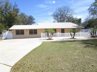 1301 Cottage Pl, Brandon, FL 33510