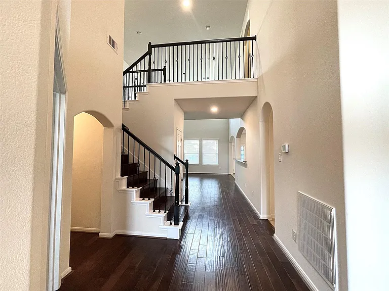 5366 Blue Mountain Ln — Photo 4
