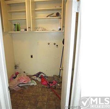 4th image of 17532 Melville Pl