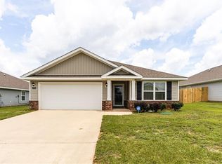 10700 Paget Dr N, Mobile, AL 36608