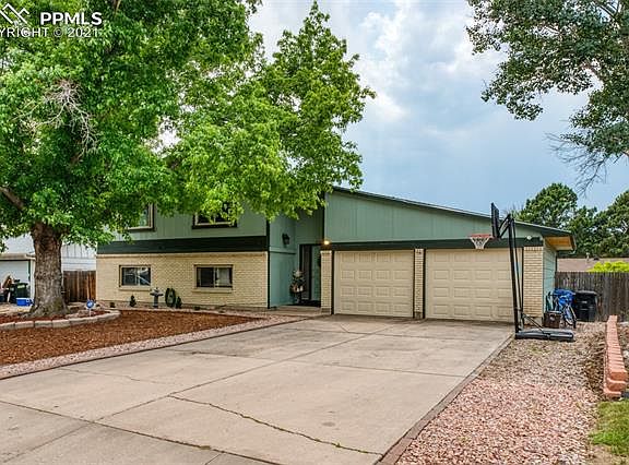 3rd image of 4802 Hackamore Dr S