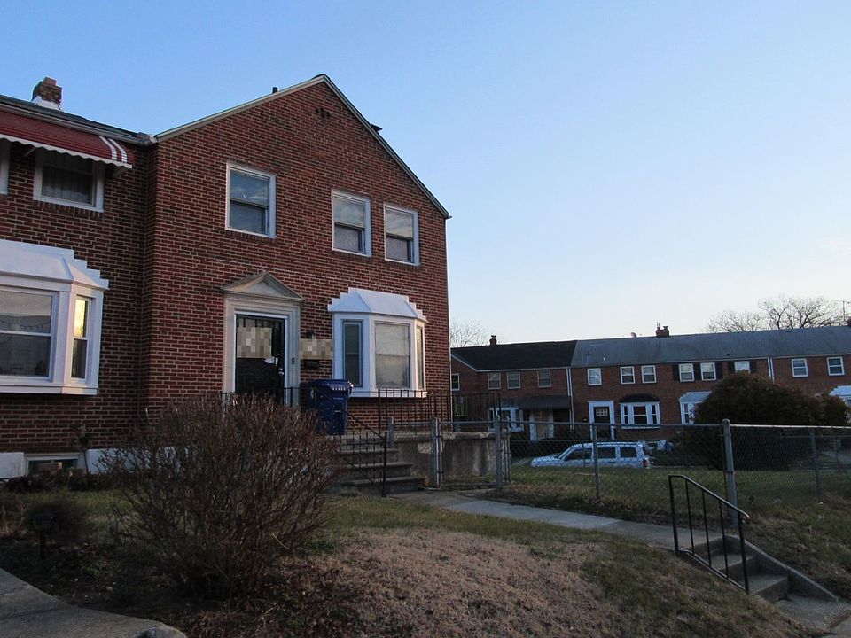 2nd image of 2022 Crestview Rd