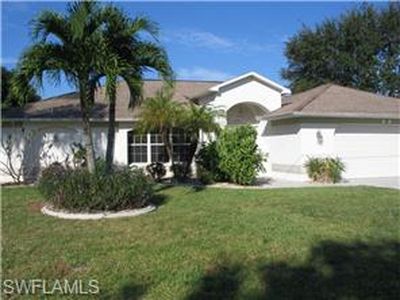 22 SE 13th Ave, Cape Coral, FL, 33990