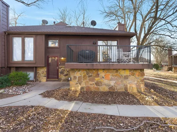 2421 S Yellowstone St APT 2201, Wichita, KS 67215