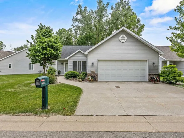 4923 W Woods Creek Ln, Appleton, WI 54913