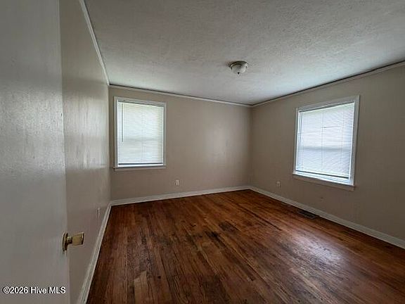 4th image of 2513 Reese Avenue