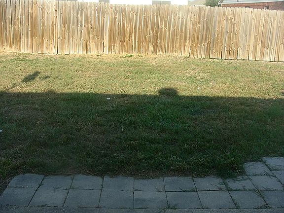 3rd image of 6814 Prairie Village Dr