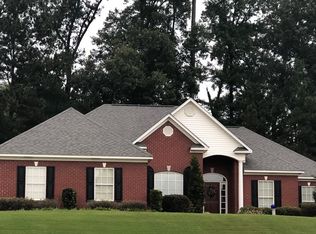 109 Mill Creek Dr, Vicksburg, MS 39180