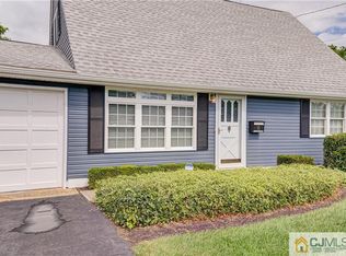 93 Boulevard W, Keyport, NJ 07735