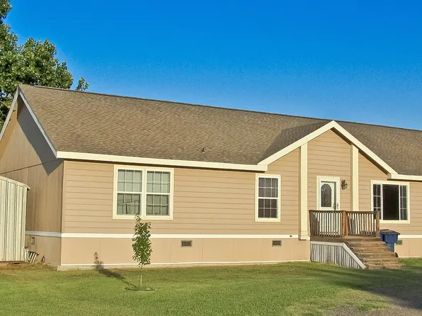 423 N 6th St, Cleo Springs, OK 73729