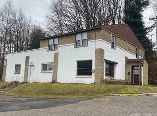 100 Hill St, Niagara, WI 54151