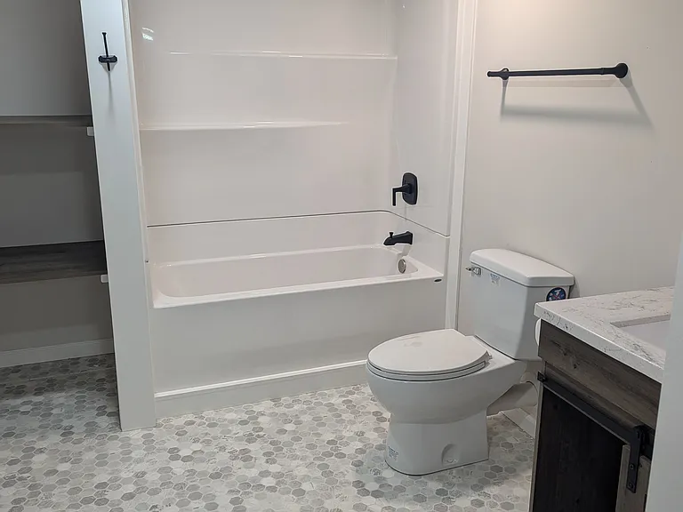 Downstairs full bathroom