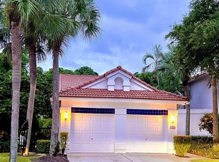 5452 Fox Hollow Dr, Boca Raton, FL 33486