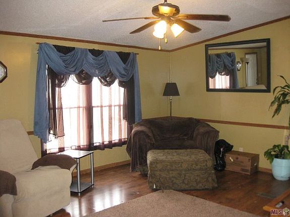 2nd image of 19031 Aucoin Ln