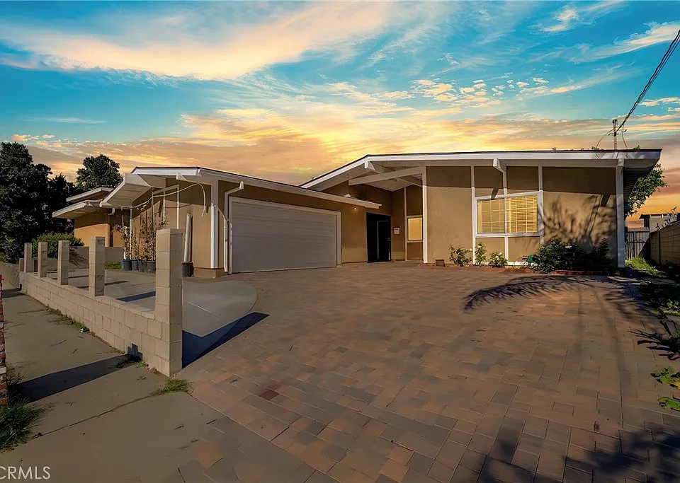 12647 Terra Bella St