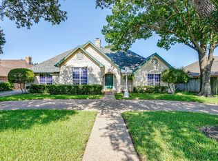 705 Berkley Dr, Cleburne, TX 76033