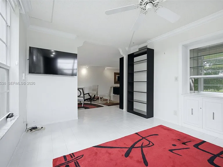 821 Cypress Blvd #307 — Photo 21