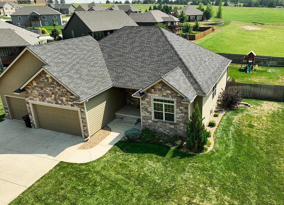 1st image of 2316 Brookefield Dr
