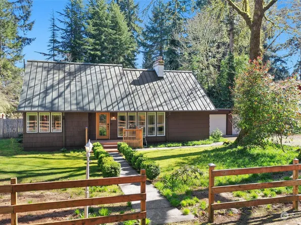 10916 Greengate Lane SW, Lakewood, WA 98498