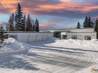 12210 Lilac Cir, Anchorage, AK 99516