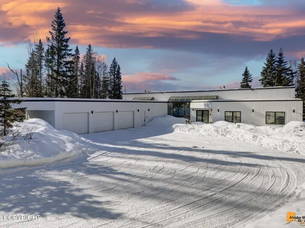 12210 Lilac Cir, Anchorage, AK 99516