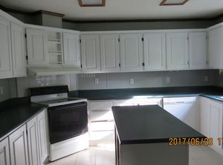 615 Adams Loop, Tennessee Ridge, TN 37178