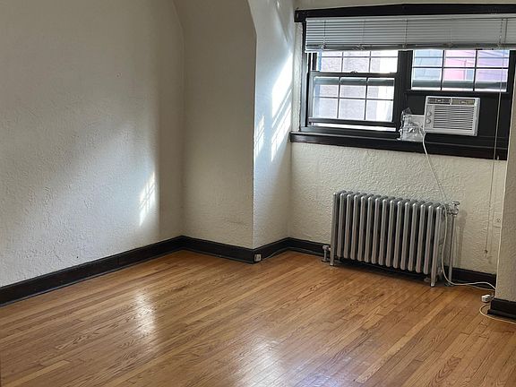 4th image of 21537 43rd Ave #7